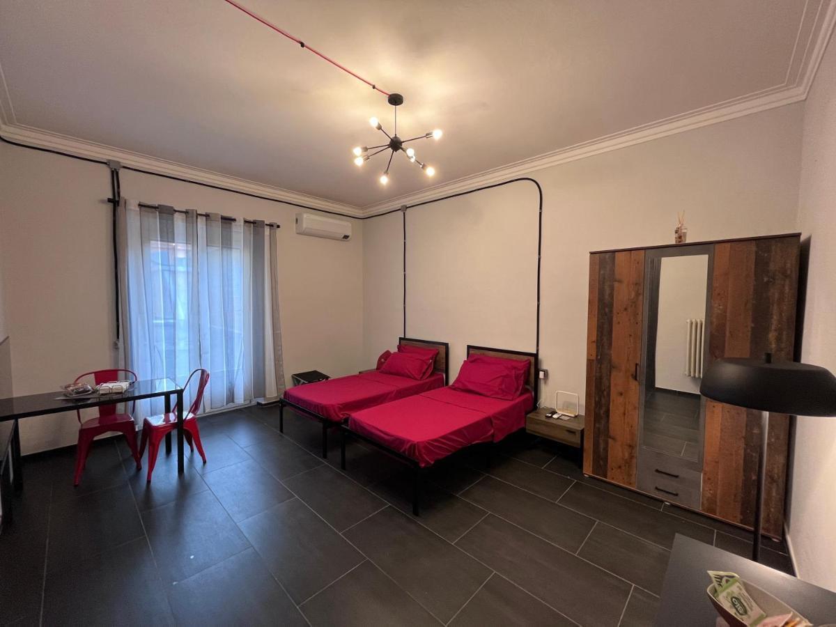 Minardi Apartments แวร์เชลลี ภายนอก รูปภาพ